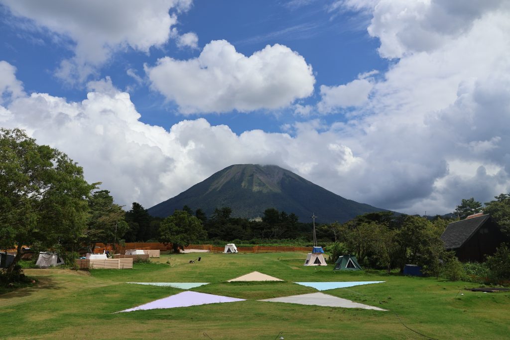 DAISEN RESORT 沢田ベースから見る大山の写真